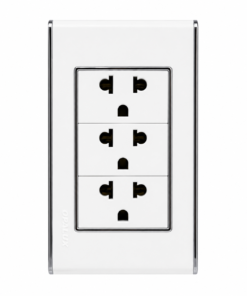 Toma Triple Universal 2P+T 15A OPALUX OP-S486